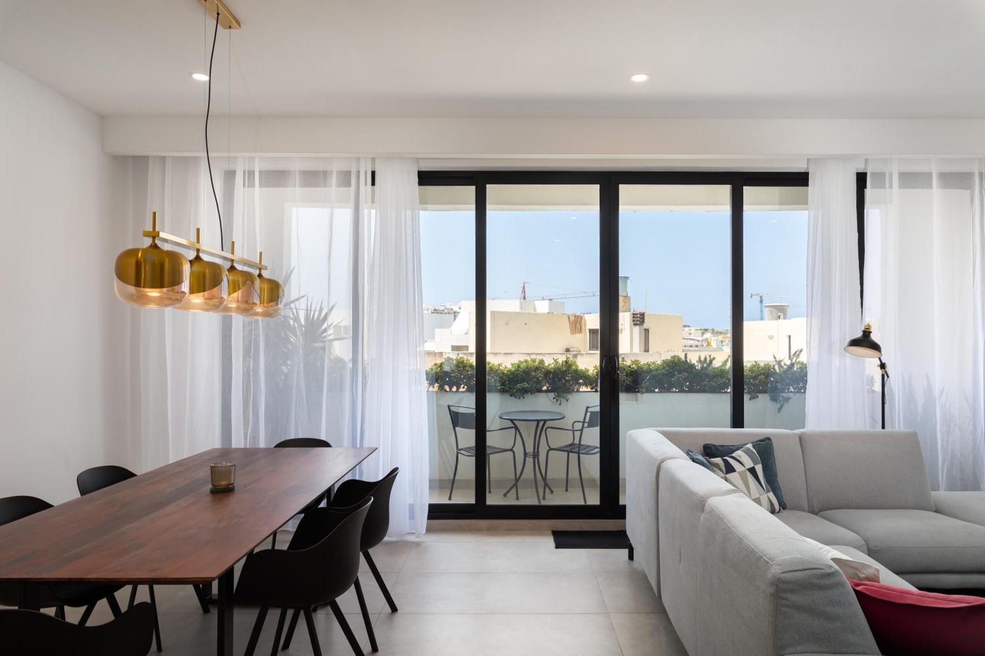 Modern 1Br Spacious Apartment With Terrace - Close To St Thomas Bay Marsaskala Exterior foto